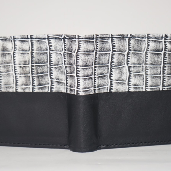 Genuine cow Napa crocodile texture Leather Men wallet - Picture 4 of 7